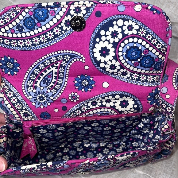 Vera Bradley Boysenberry Paisley the Rachel Crossbody Bag Designer Retired NWOT - Picture 14 of 14